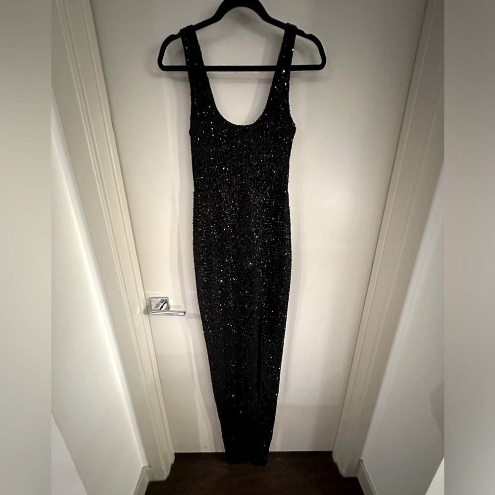 Fashion Nova - size small